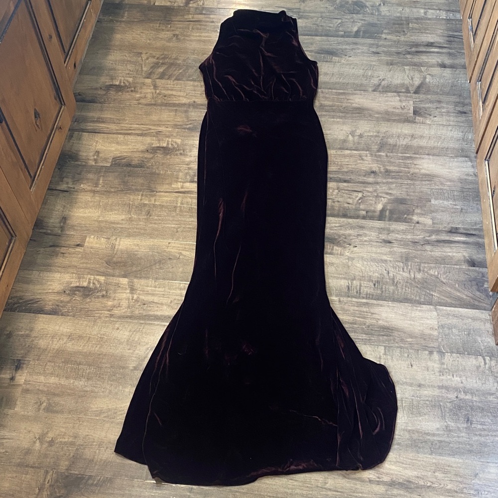 The Andamane High Neck Velvet Open Back Maxi Dress - Picture 6 of 13